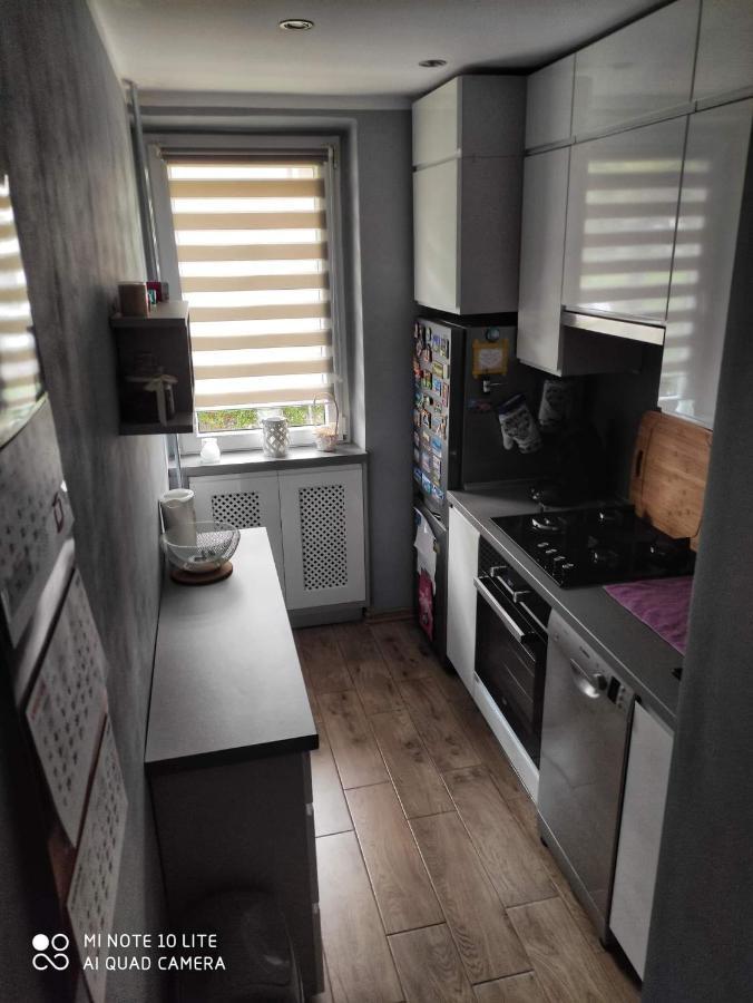 Apartament Dwupokojowy O Wysokim Standardzie Apartment รูดา ชลอสกา ภายนอก รูปภาพ
